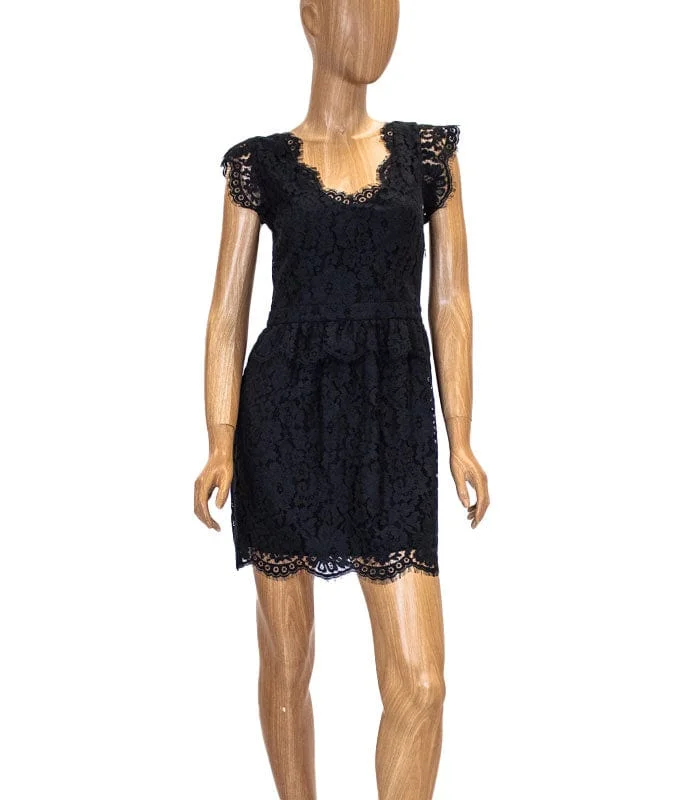 Scoop Neck Lace Dress